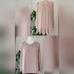 LULU'S Women's Size S‎ Taupe Long Sleeve Pleated Back Blouse